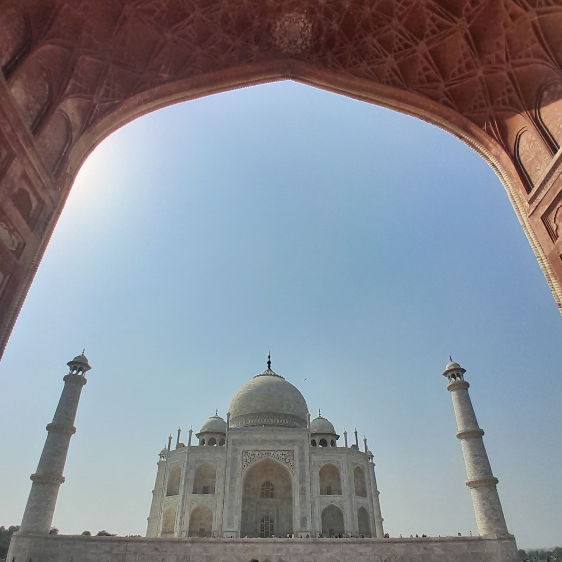 Taj Mahal through the arch